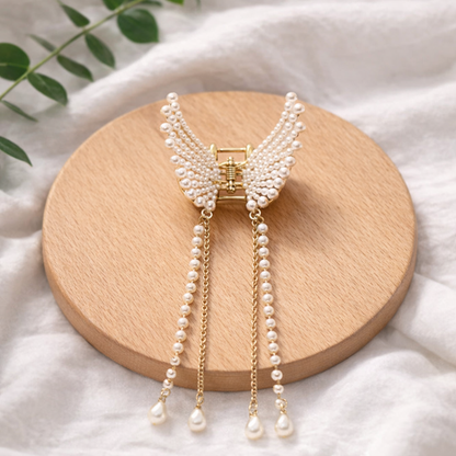Pearl Butterfly Claw