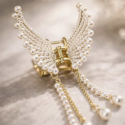 Pearl Butterfly Claw