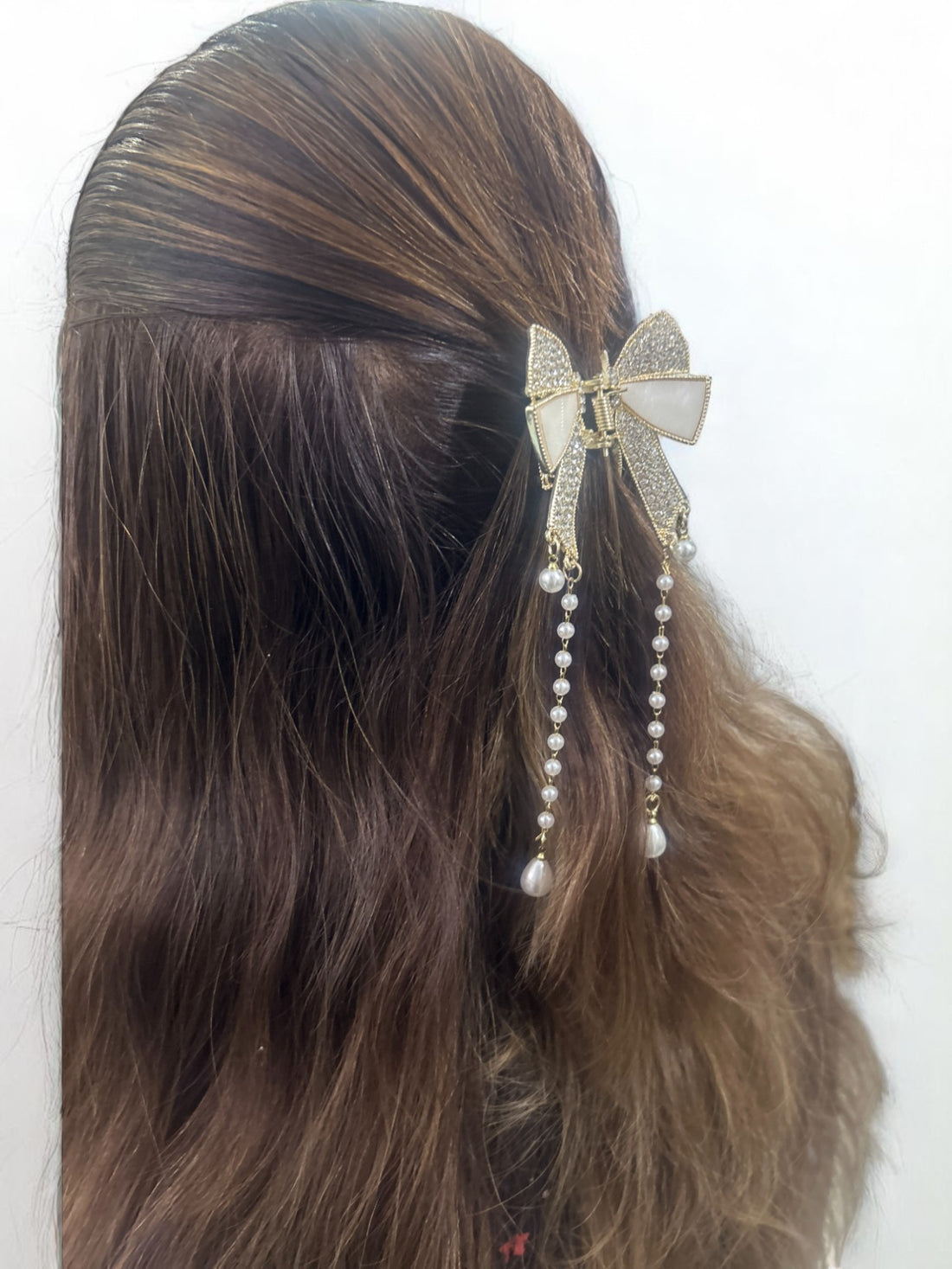 Pearl Bow Hair Claw