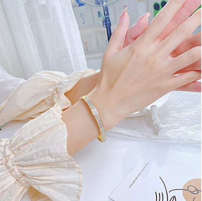 Micro Layered Zirconia Studded Bracelet
